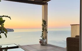 Beautiful House With Splendid Sea Views, Calaiza Beach